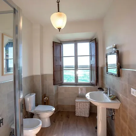 Cavallini Фермерский дом Камайоре